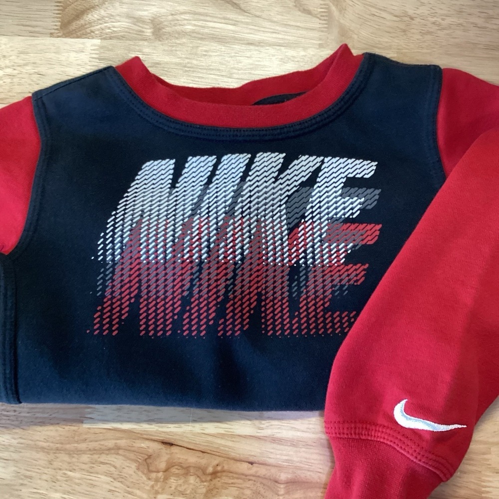 Boys Nike‎ Crew Neck Sweatshirt 4